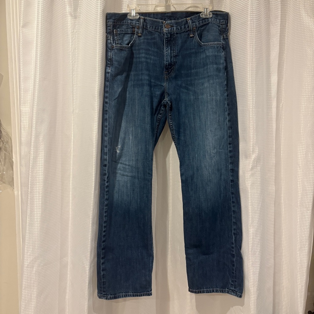 Levis Men’s 569 Blue Distressed Loose Fit Straight Leg Jeans 34” X 32”